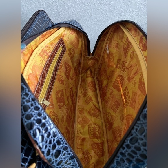 SAMANTHA Brown Travel Bag Purse Tote laptop Croc Embossed - Picture 13 of 13